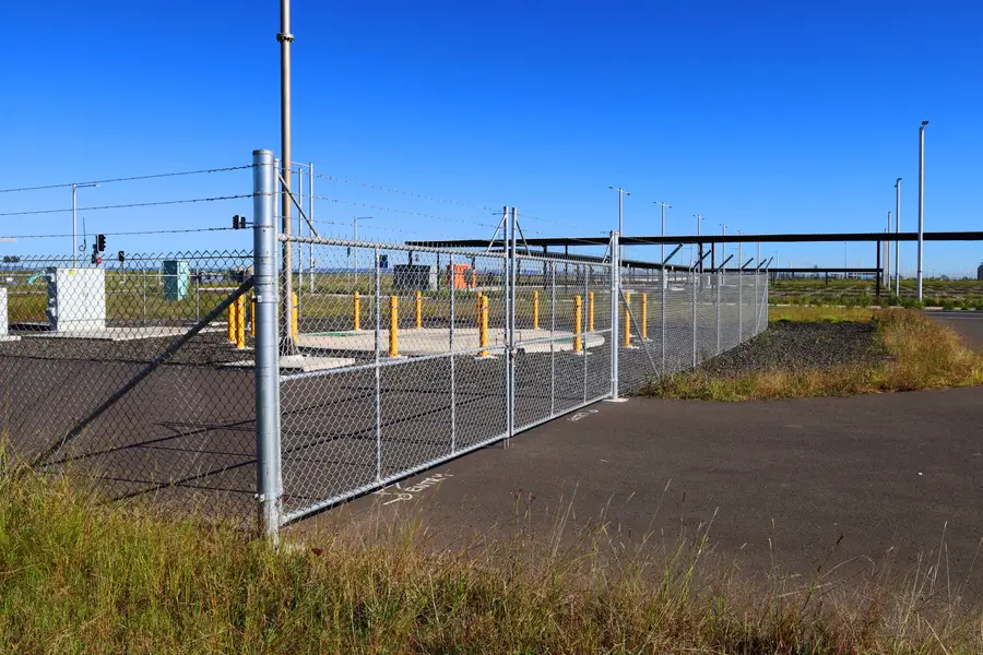 Anti-climb perimeter for a zone substation, image 4