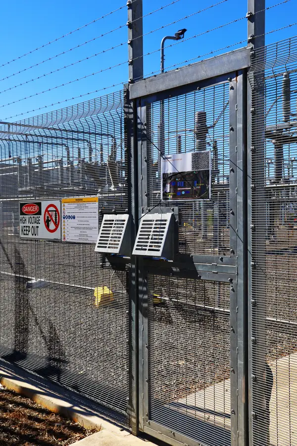 Anti-climb perimeter for a zone substation, image 3